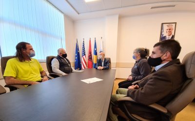 Hulumtohen Fushat E Bashkëpunimit Me Akademinë E Kosovës Për Lidership