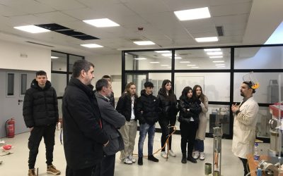 Nxënësit E Shkollës Së Mesme Teknike “Arkitekt Sinani” Vizituan Fakultetin E Gjeoshkencave