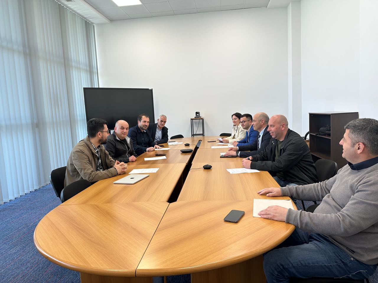 Takim Koordinues Për Hartimin E Raportit Vetëvlerësues Në Kuadër Të Riakreditimit Të Programit “Shkenca Kompjuterike Dhe Inxhinieri”
