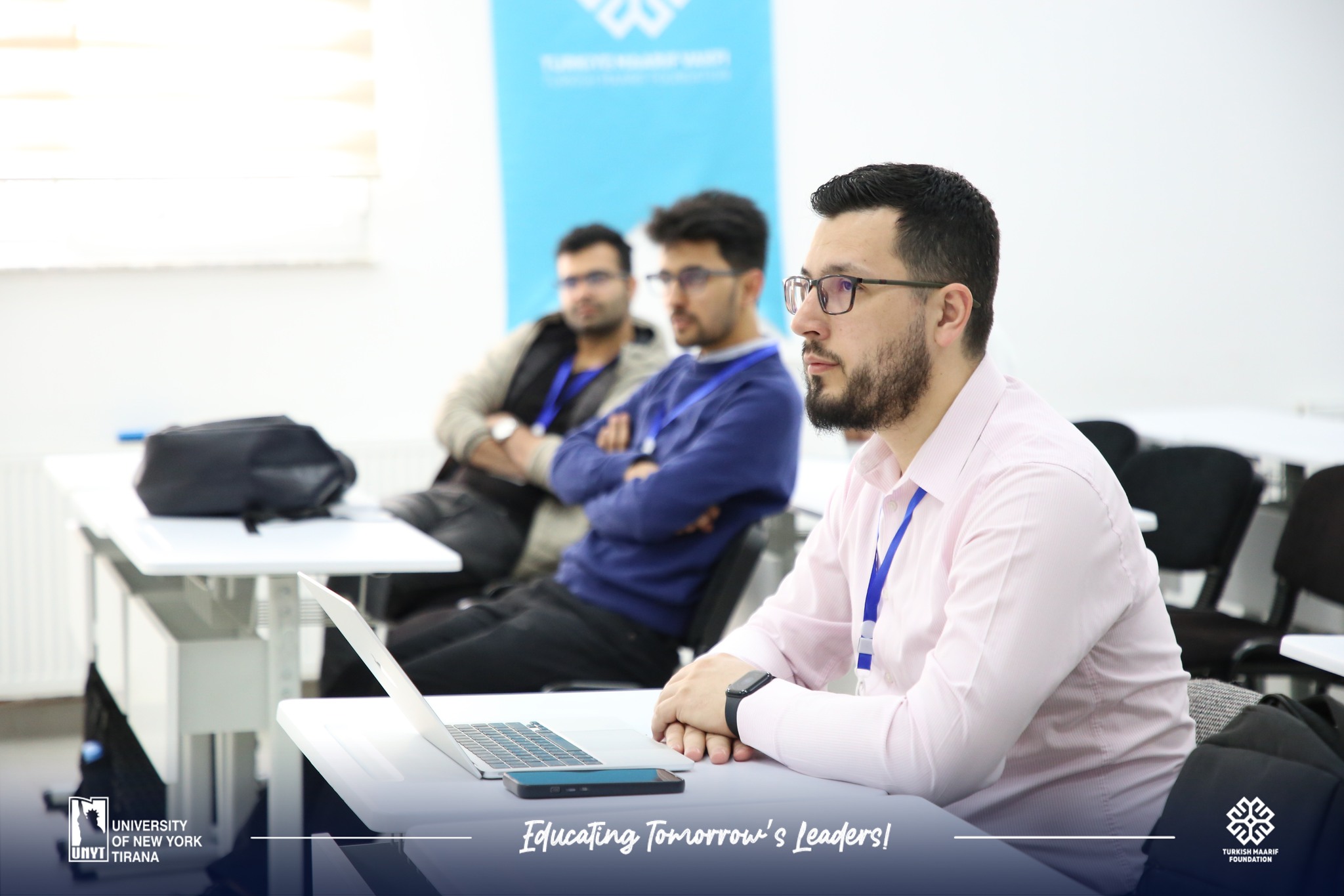UIBM Pjesë E Hackathon-in Ndërkombëtar Për Gjurmimin E Syve Dhe NLP