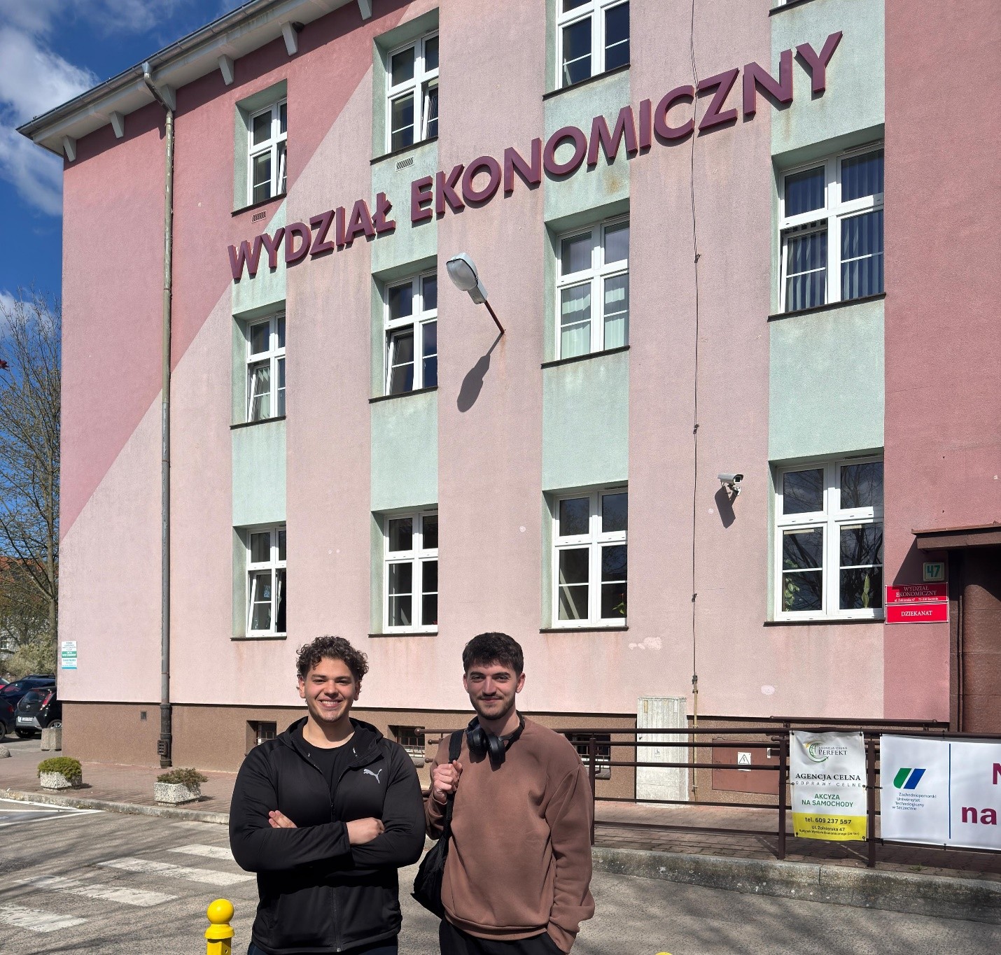 Dy Studentë Të Fakultetit Ekonomik Të UIBM Vazhdojnë Studimet Për Një Semester Në Poloni
