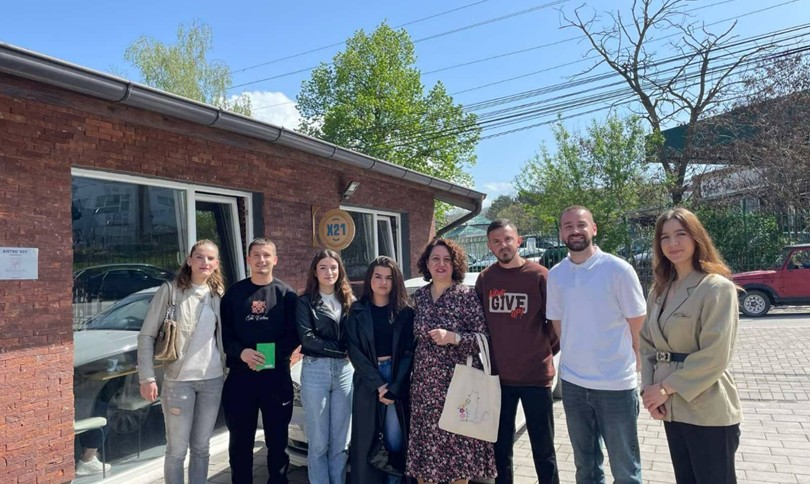 Vizitë Studimore Në Shoqatën Down Syndrome Kosova Nga Studentët E Fakultetit Ekonomik