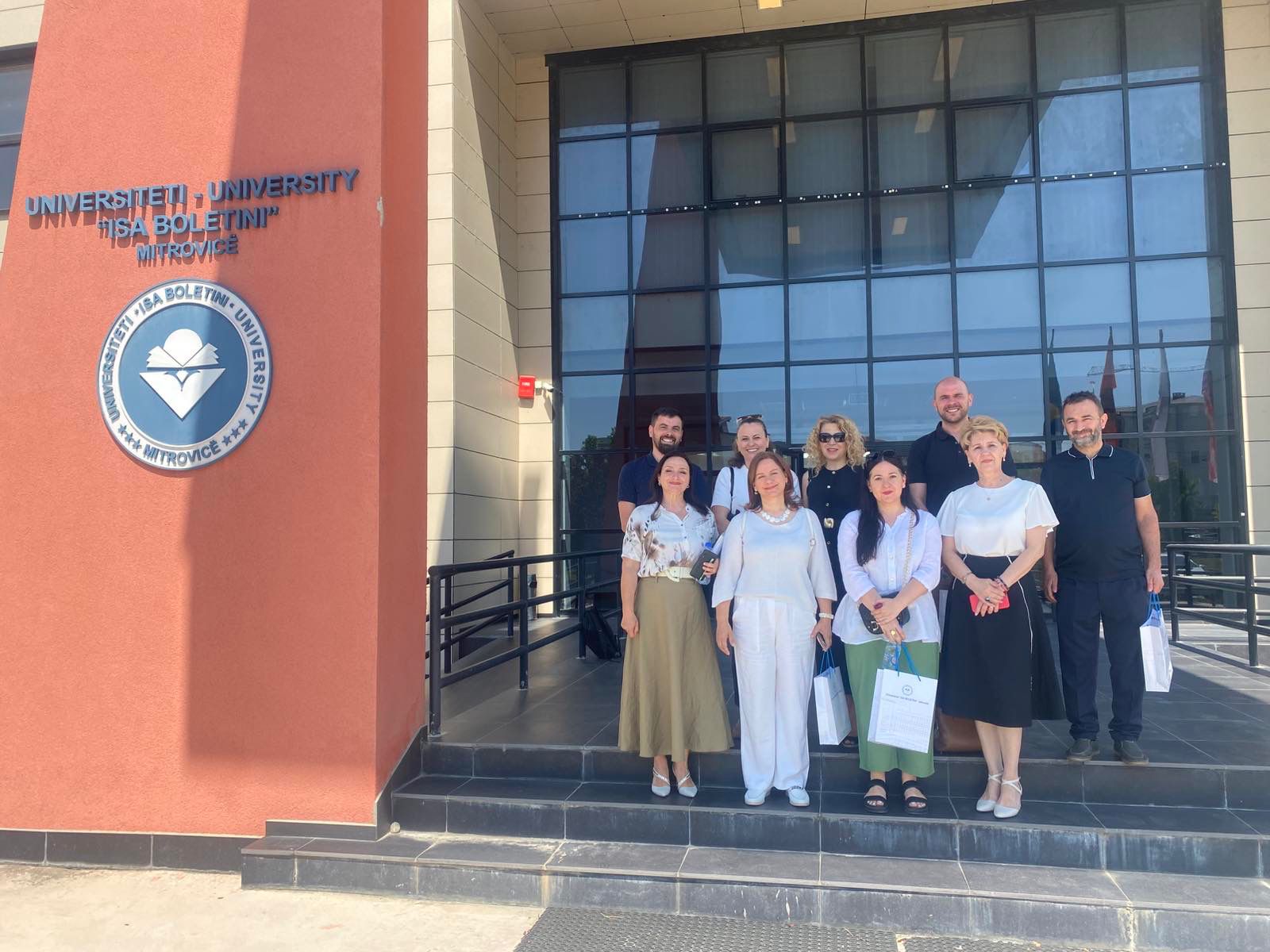 Universiteti “Isa Boletini” Në Mitrovicë Nënshkruan Marrëveshje Bashkëpunimi Me Gjashtë Universitete Në Kuadër Të Projektit QA-Sure