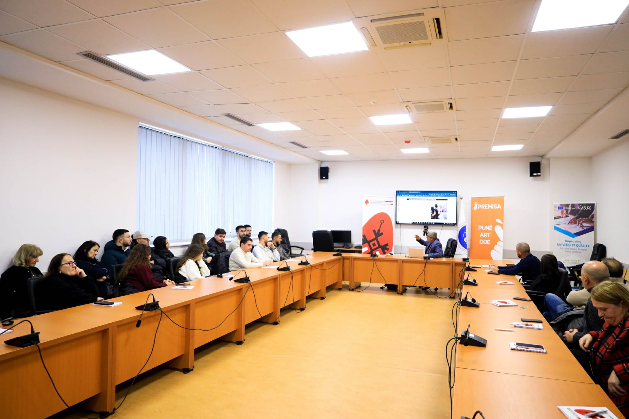 Studentët Morën Pjesë Në Një Ligjëratë Për  Ruajtjen  Dhe Promovimin E Trashëgimisë Kulturore