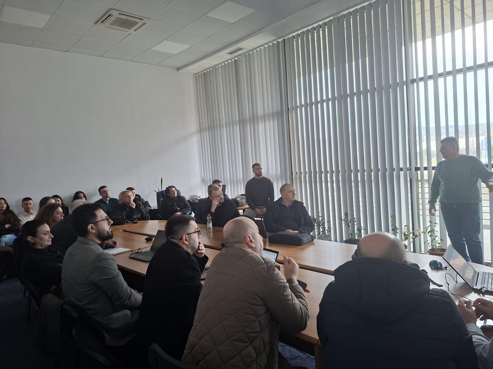 Takim Përgatitor Në Kuadër Të Procesit Të Riakreditimit Për Dy Programe Në FIMK