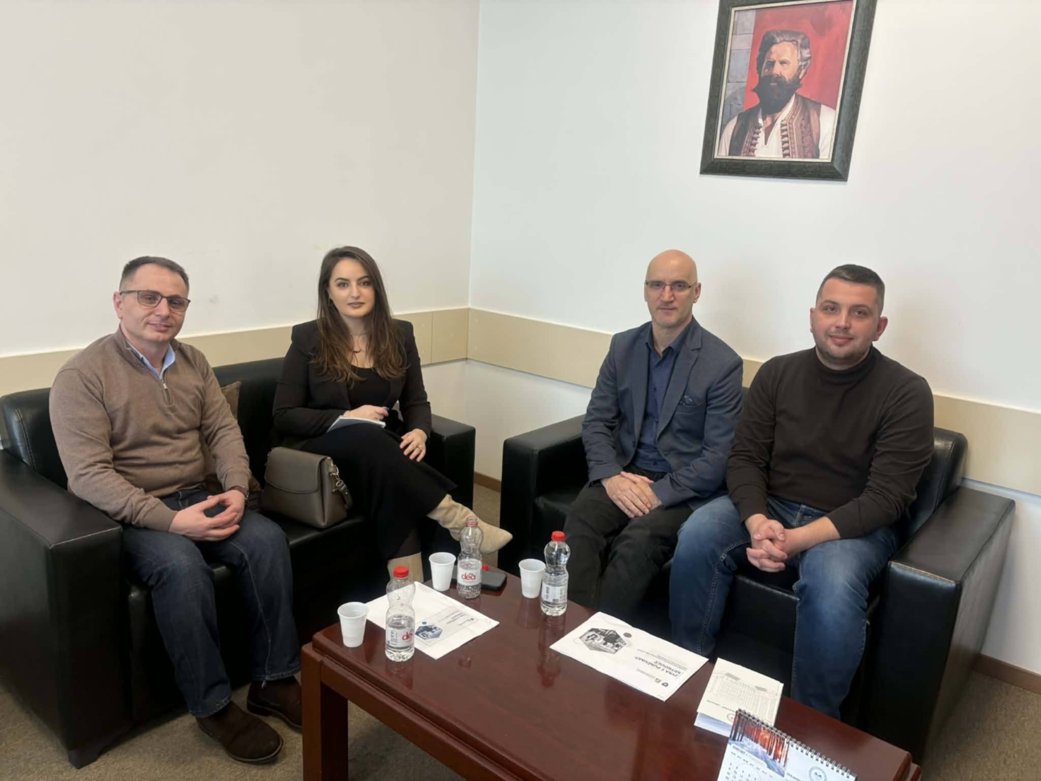 QZHK Do Të Bashkëpunojë Me Zyrën E Punësimit Për T’i Njohur Studentët Me Programet E Punësimit