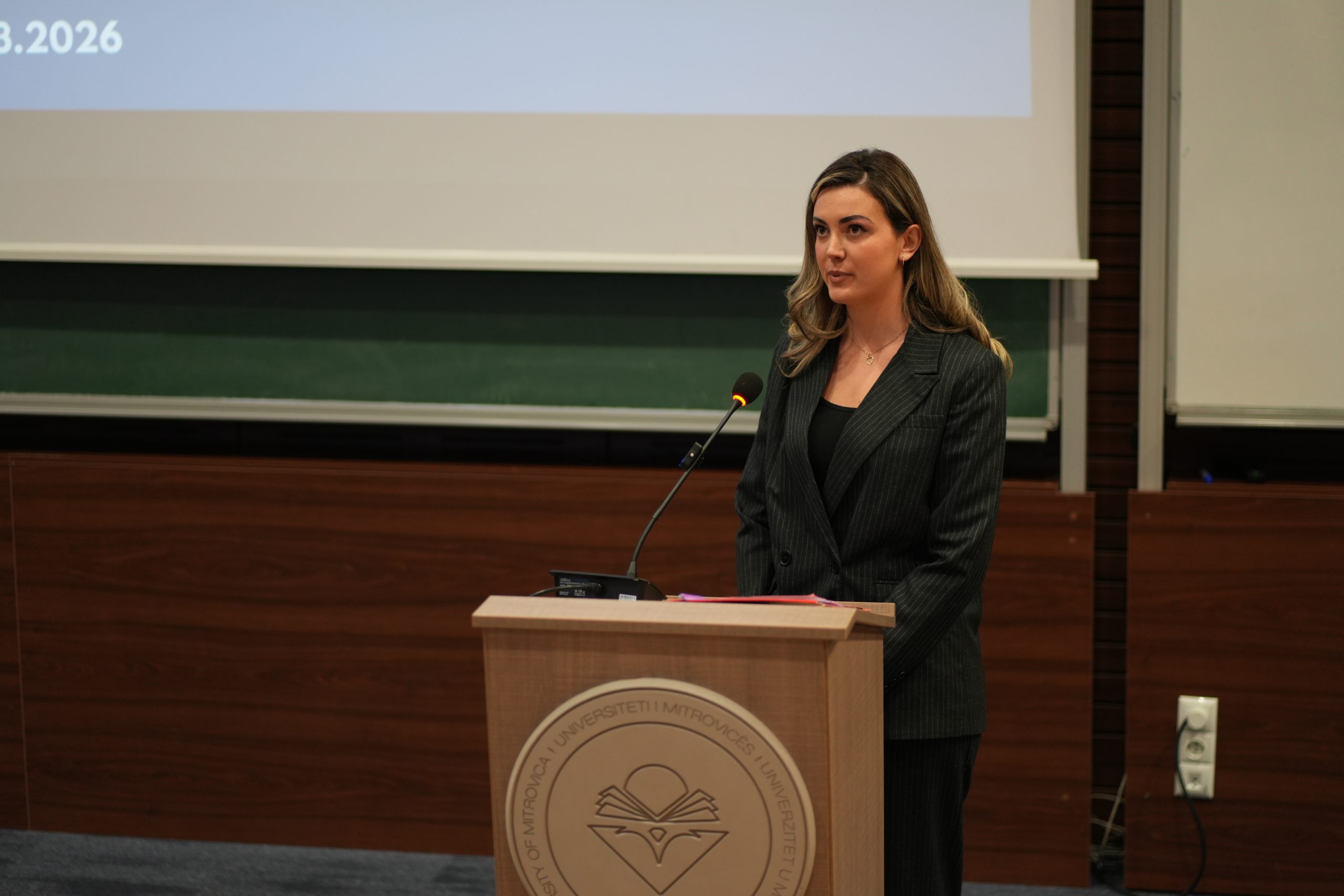 Altina Kamberaj – “Ambasador Nderi” I Universitetit “Isa Boletini” Në Mitrovicë
