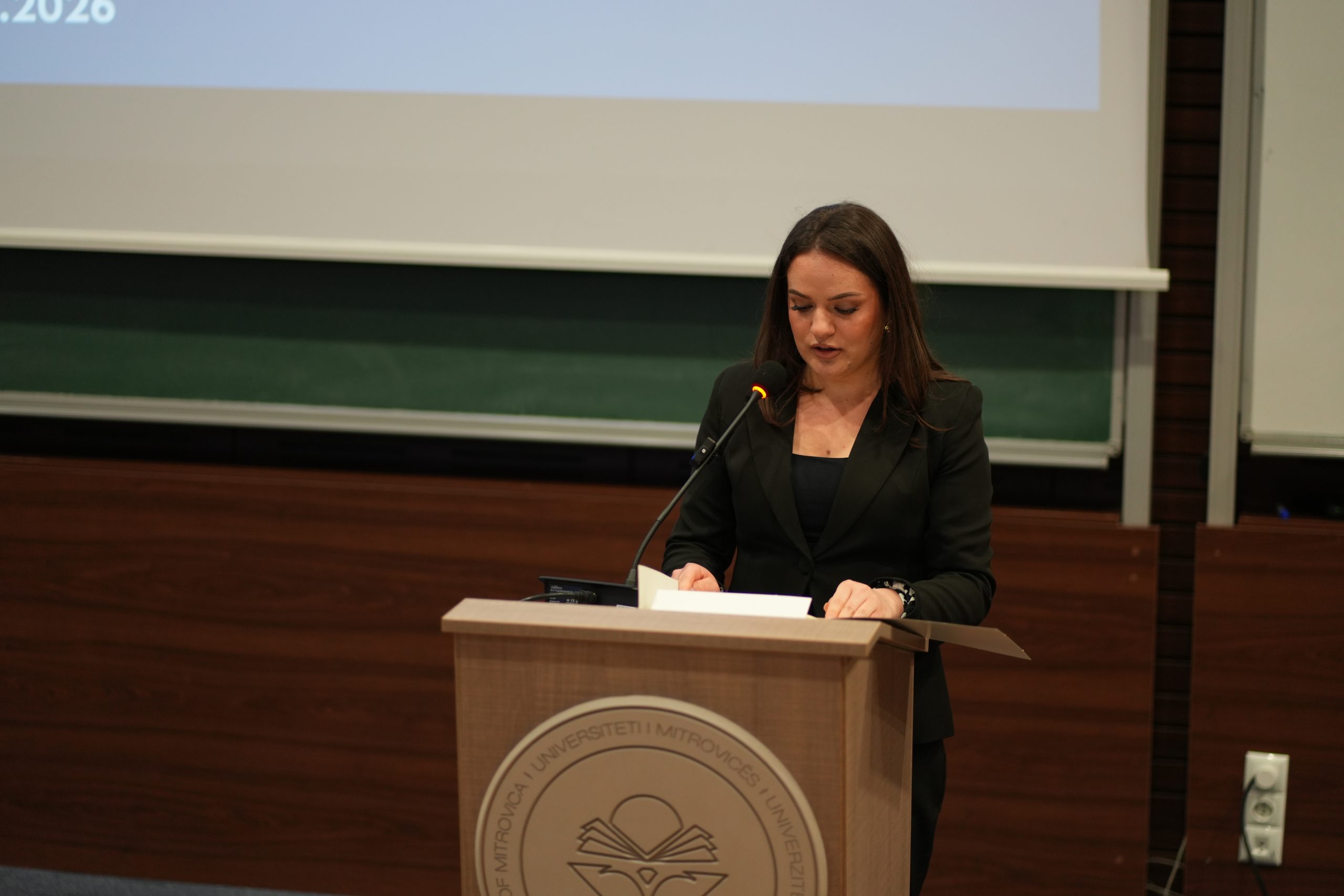 Bleona Meholli – “Ambasador Nderi” I Universitetit “Isa Boletini” Në Mitrovicë