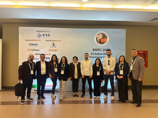 Stafi Akademik I UIBM-së, Së Bashku Me Një Grup Studentësh, Mori Pjesë Në 20th Balkan Mineral Processing Congress, I Mbajtur Nga Data 9 Deri Më 11 Prill 2026 Në Stamboll, Turqi