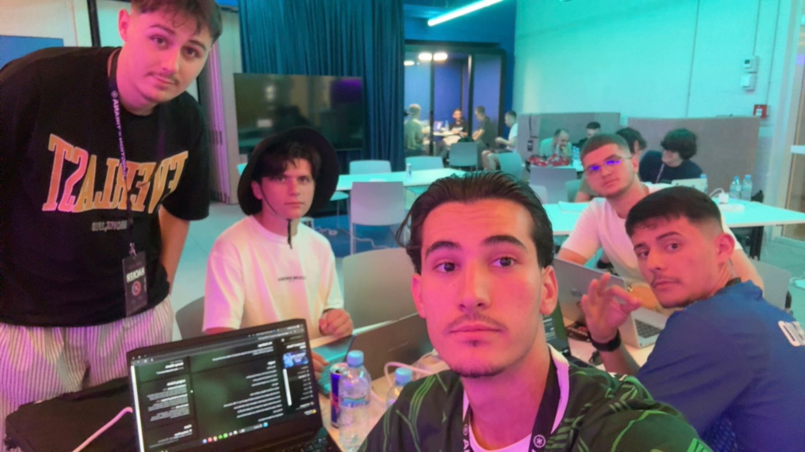 1 (2)
